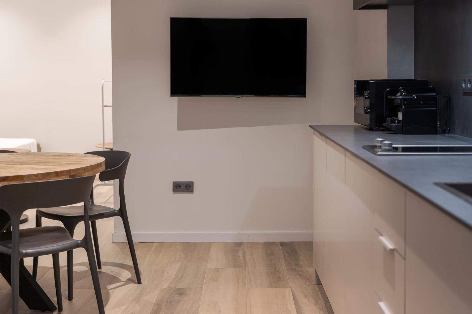 Vlc Host - Cubells Apartment บาเลนเซีย ภายนอก รูปภาพ
